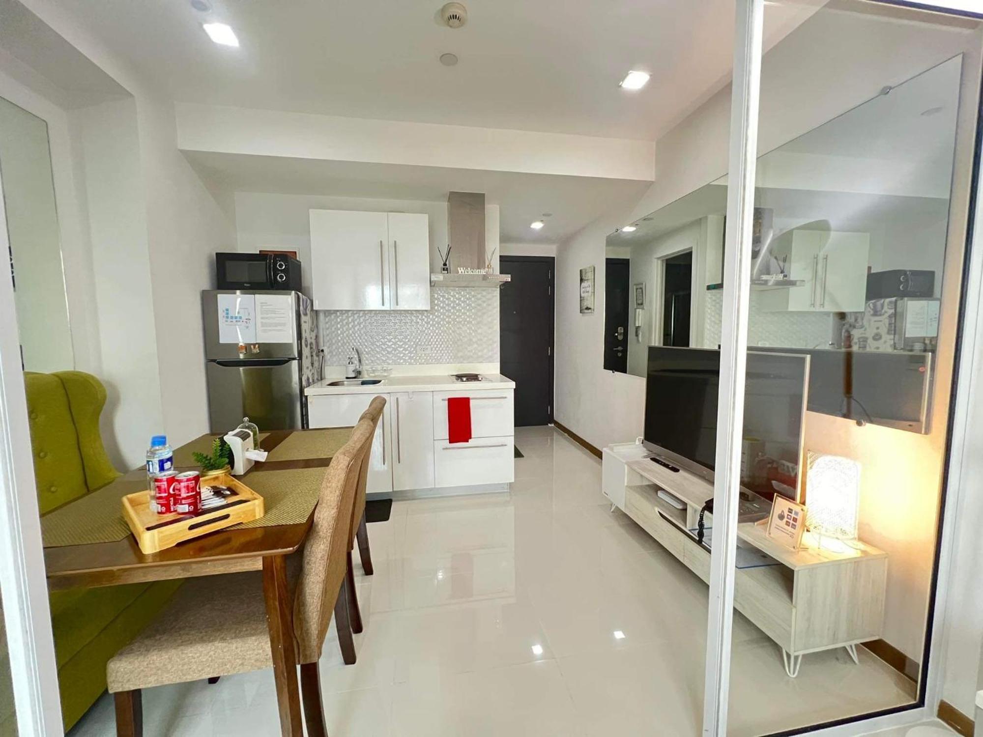 Sakura Apartment Manila Zewnętrze zdjęcie